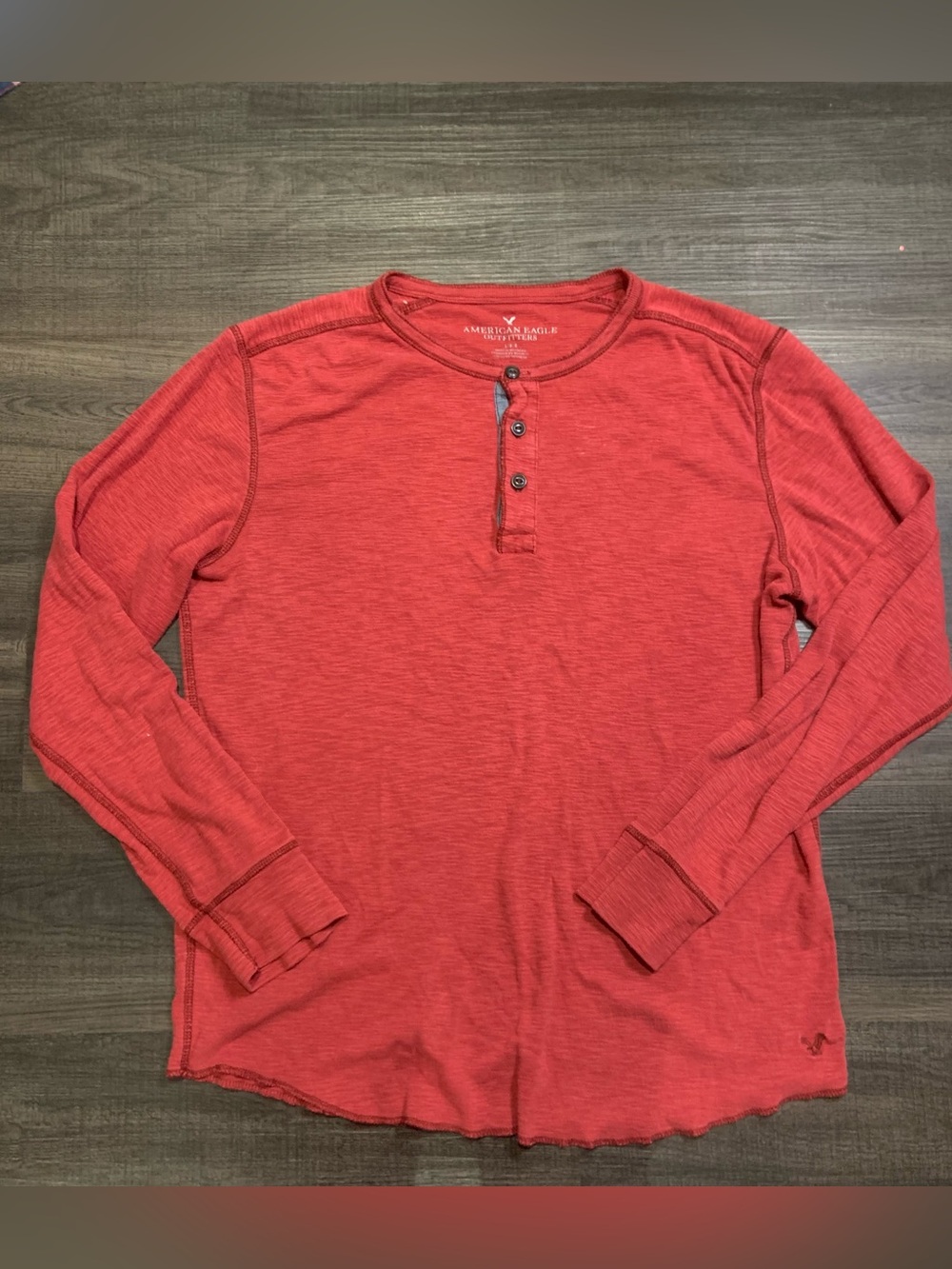 American Eagle Outfitters Men's Red Long-Sleeve Henley